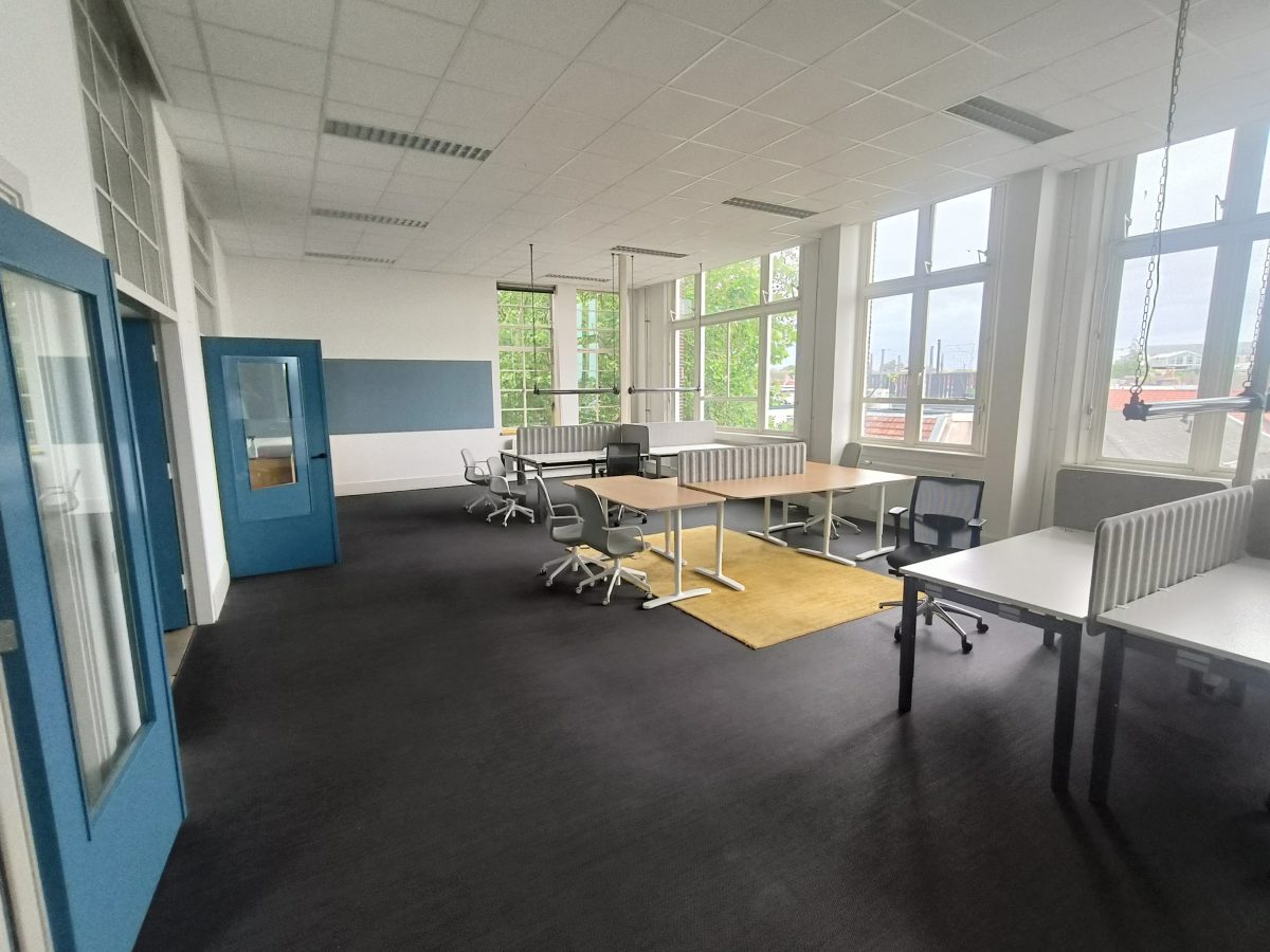 per direct beschikbaar: Kantoorruimte van 125,8 m²